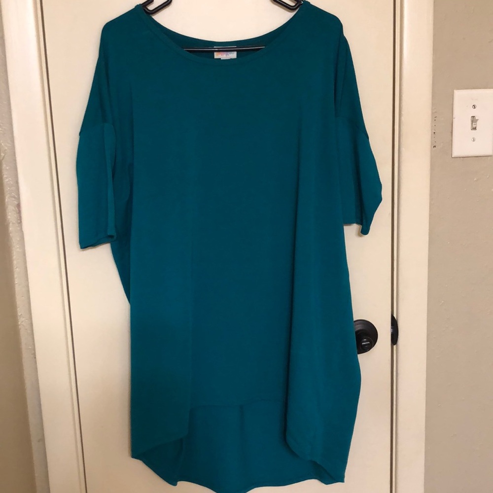 Lularoe Irma top